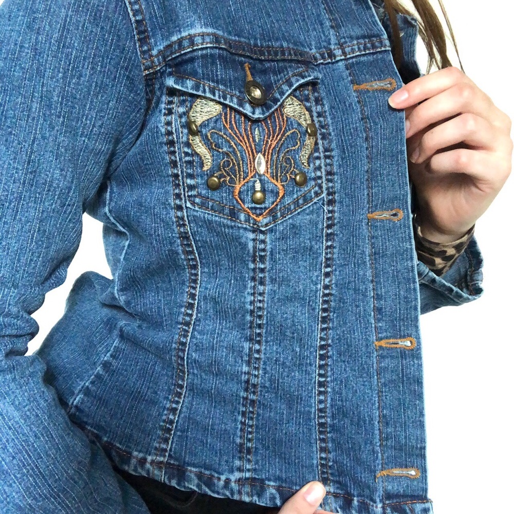 Vintage Y2K Women's Denim Jean Jacket - Picture 2 of 4